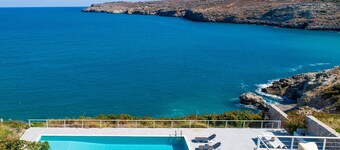 Inger's House - Villa with Delicate Interior, Private Pool and Amazing Sea Views