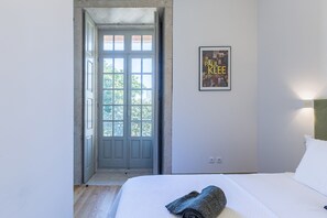 1 bedroom, iron/ironing board, travel crib, WiFi