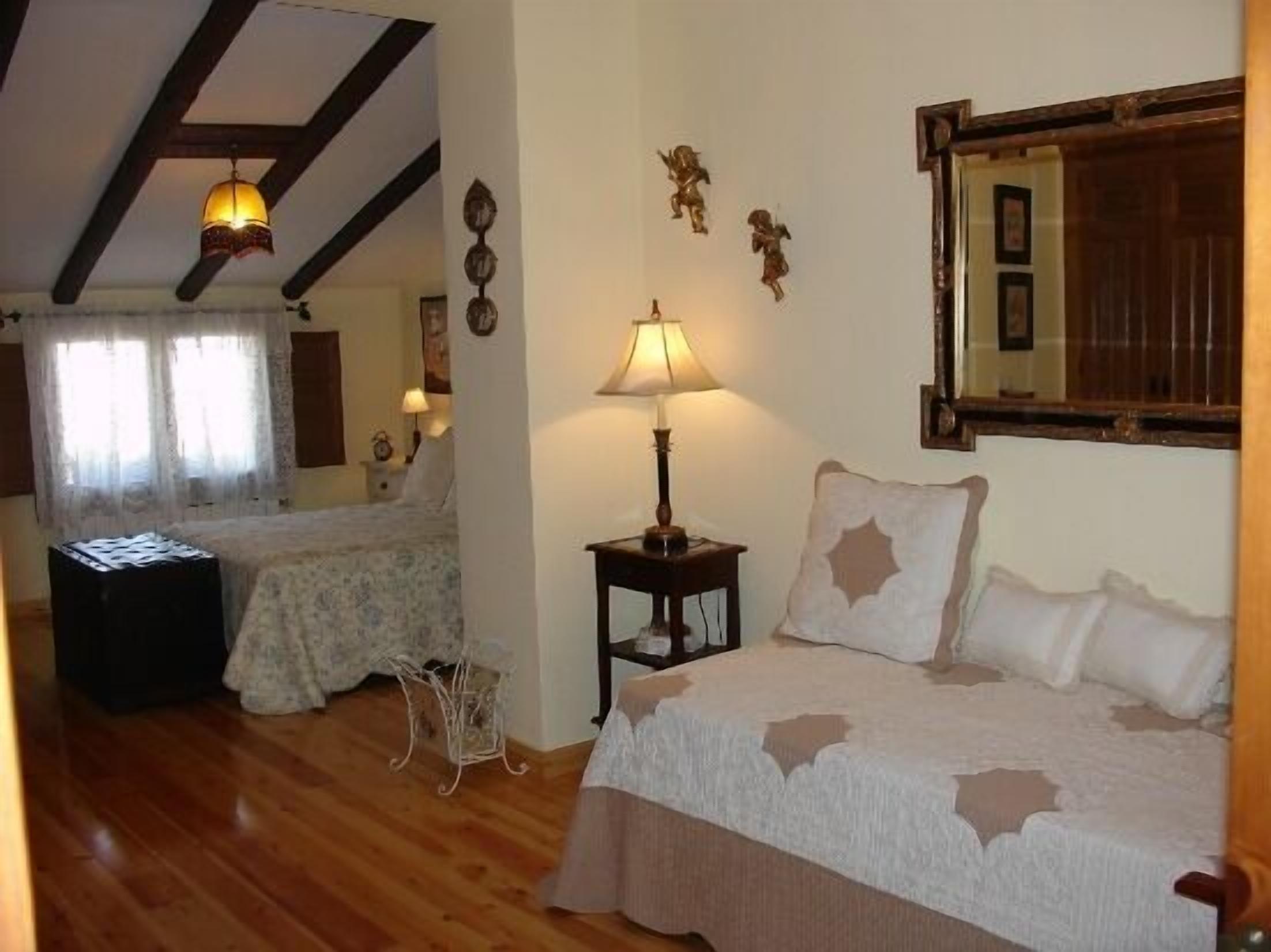 Cottage "Villa Parchis" for 12 people