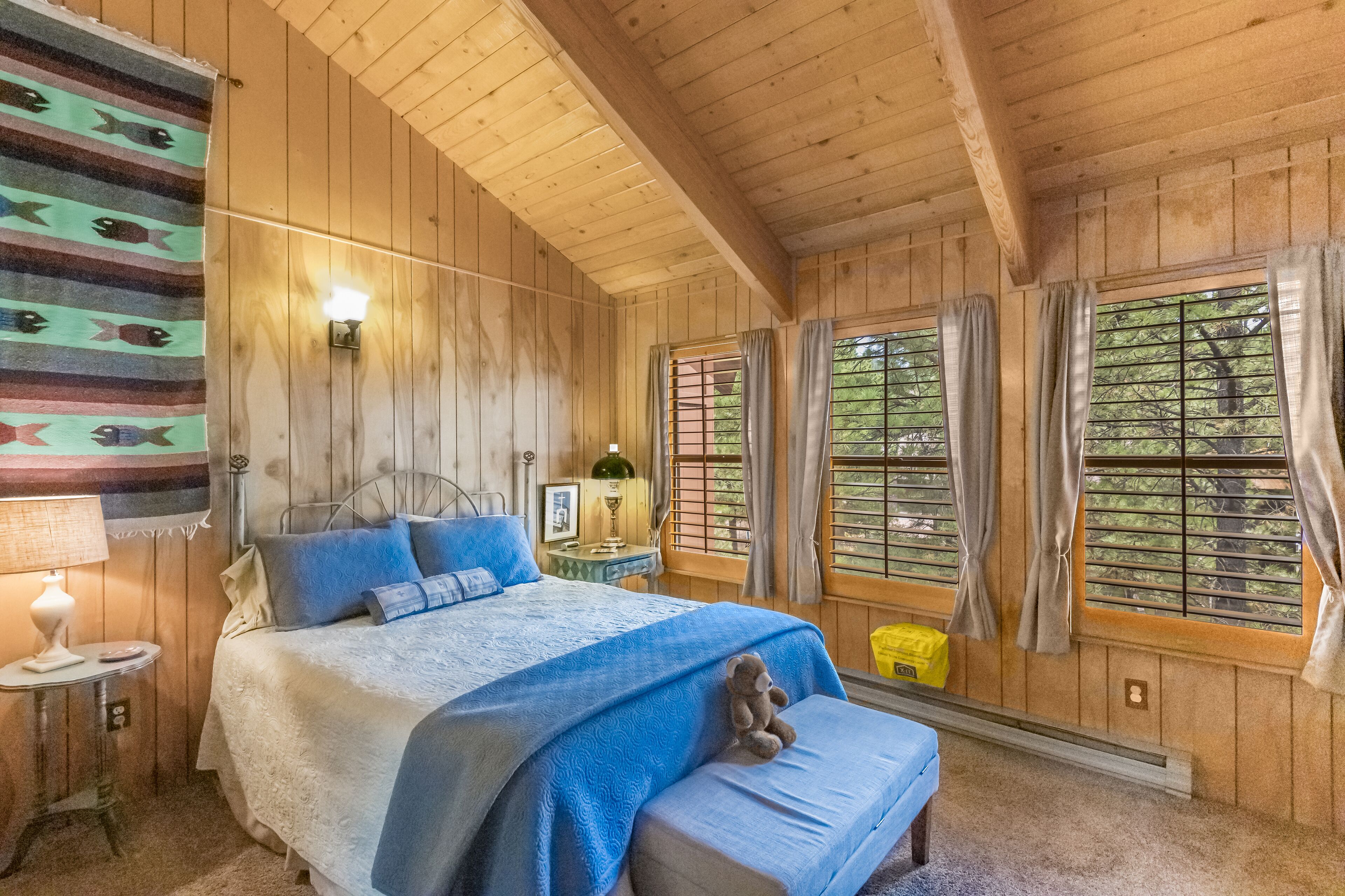 Sol Escape!  A Ski Condo With A Cabin Feel