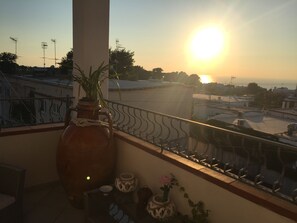 Land view from property - La Ninfa Di Capri (Anacapri)