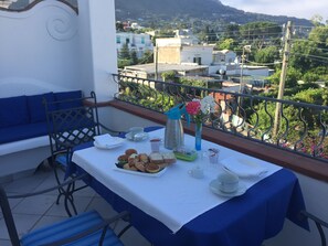 Breakfast area - La Ninfa Di Capri (Anacapri)