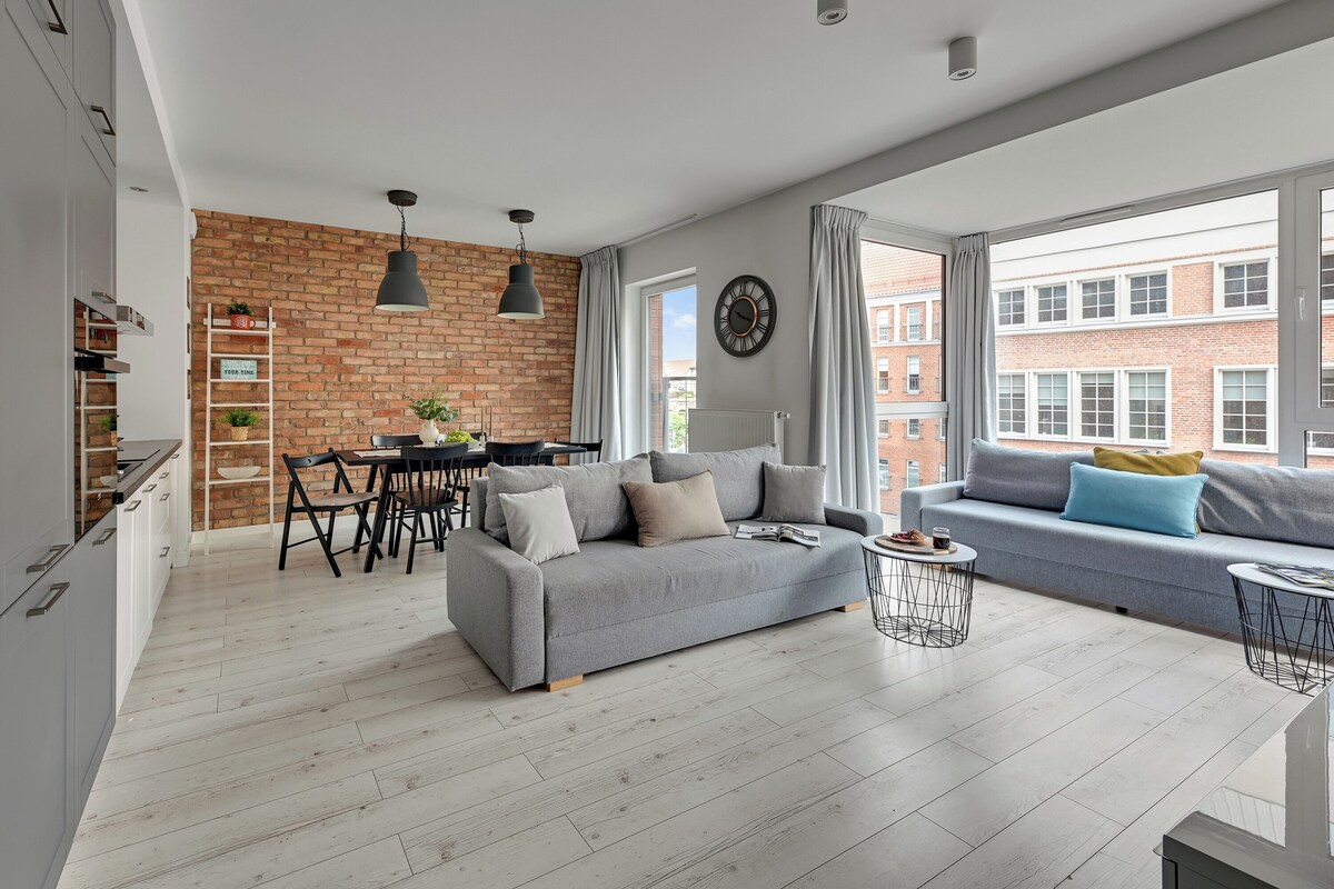 Apartamento superior, baño privado | Zona de estar