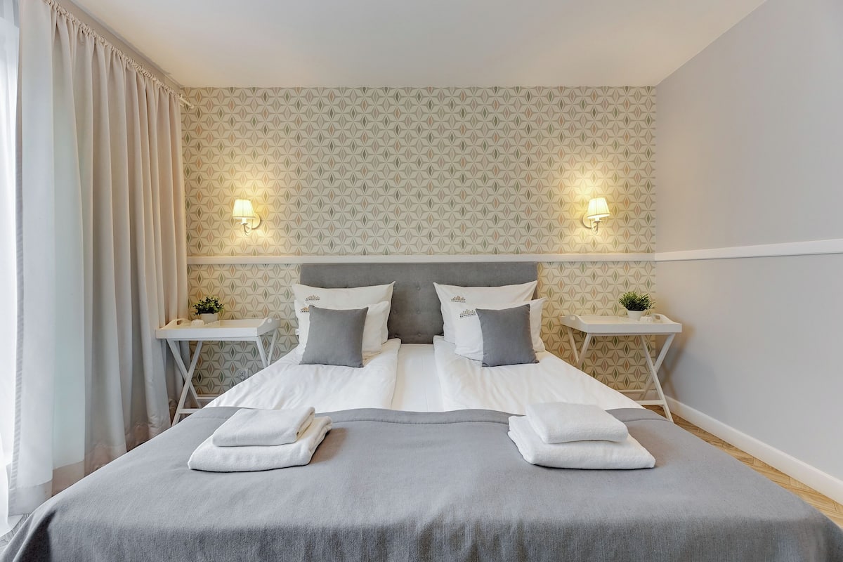 Apartamento superior | 2 quartos, roupas de cama antialérgicas, individualmente decorados