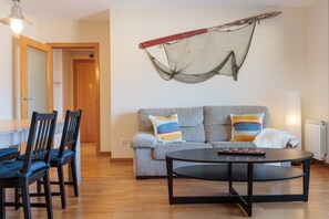 TV - BEAUTIFUL APARTMENT with POOL TOSSA (Tossa de Mar)