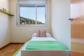3 bedrooms, iron/ironing board, Internet, bed sheets - BEAUTIFUL APARTMENT with POOL TOSSA (Tossa de Mar)