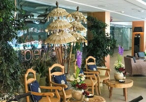 Sala de estar en el lobby