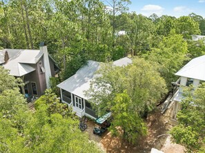 Exterior - Porch Sips, Pool Dips, & Sunset Trips—Make It Yours Today & Live the 30A Dream (Seagrove Beach)