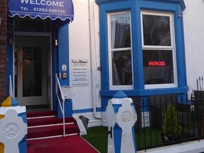 Exterior - Rest and Welcome (Blackpool)