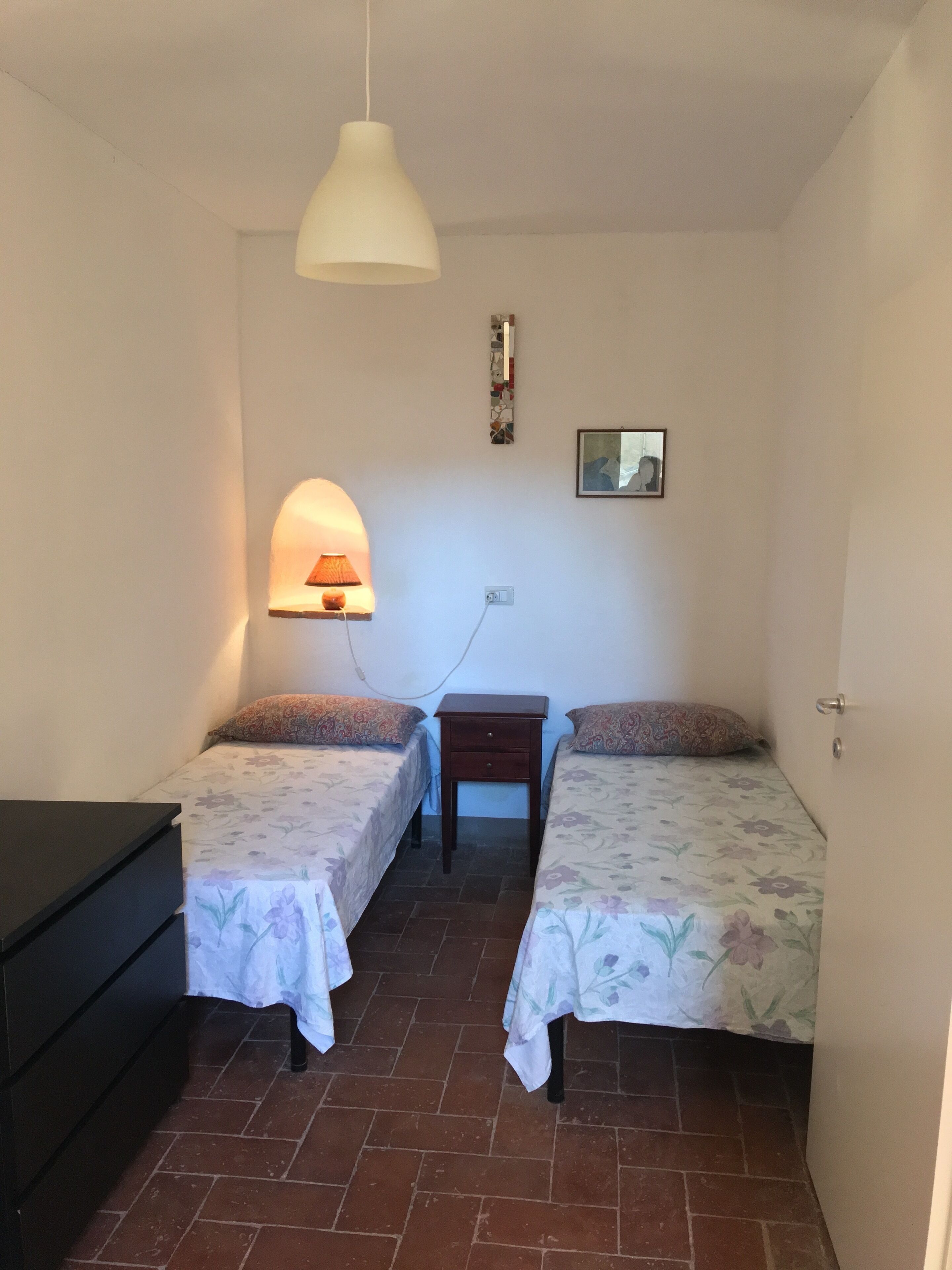 Giglio Island, spacious and cozy apartment in the medieval village of Castello