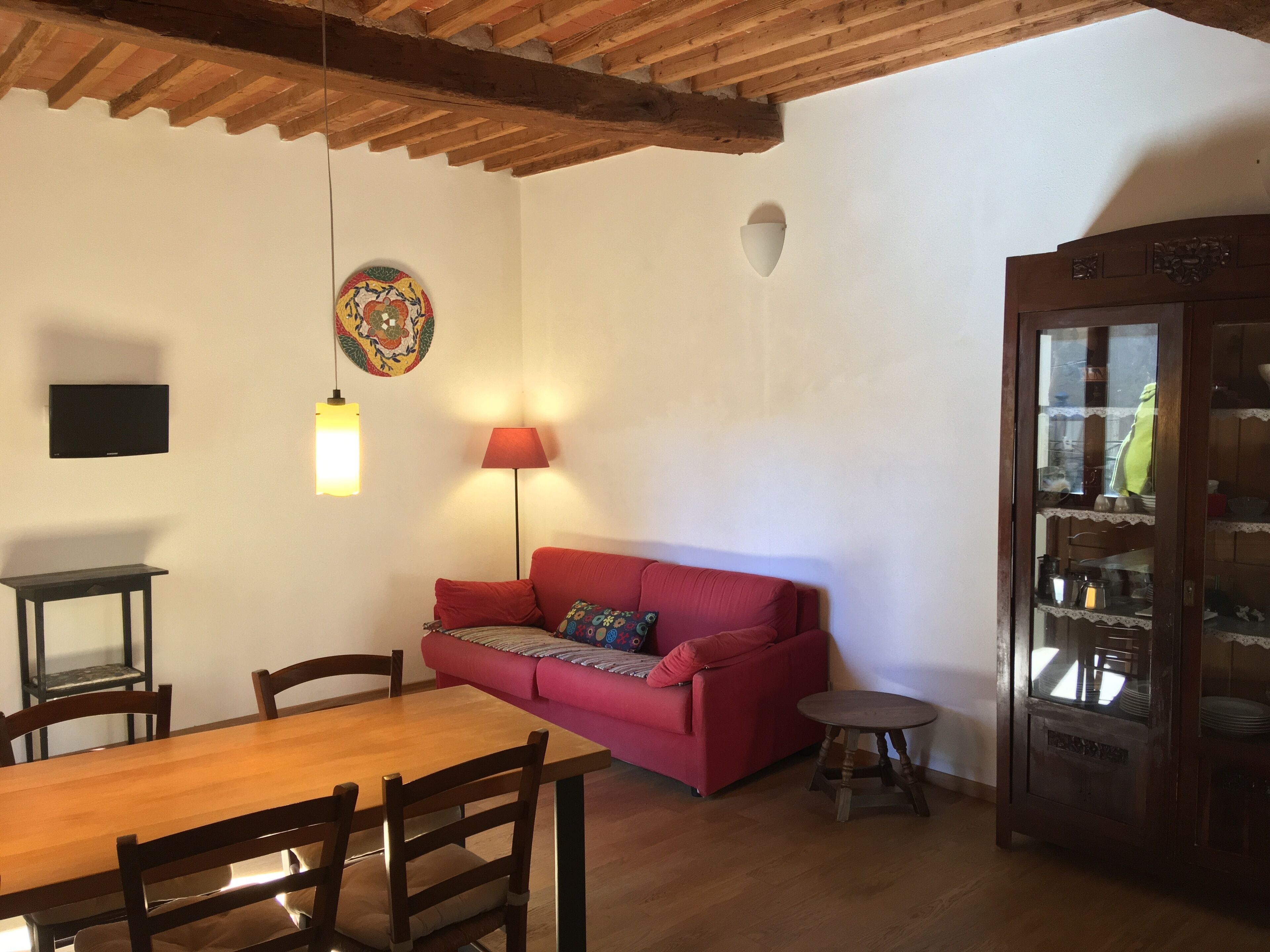 Giglio Island, spacious and cozy apartment in the medieval village of Castello