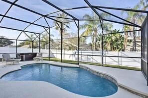 Et oppvarmet basseng