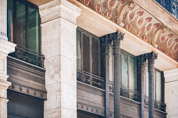 Exterior - Grand Fontana Di Trevi (Rome)