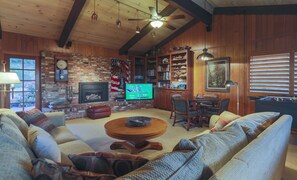 Smart TV, fireplace, DVD player, table football