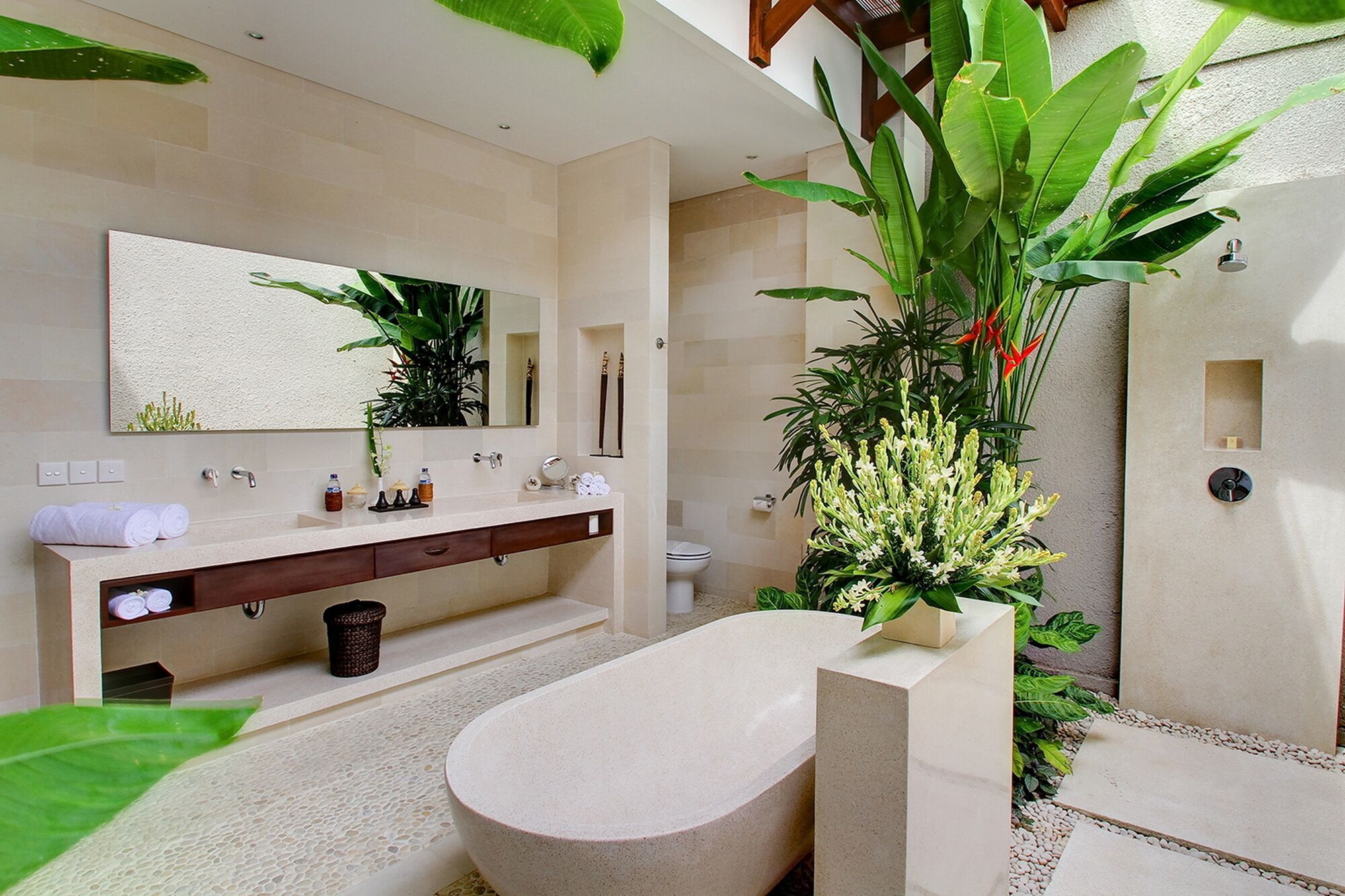 Boutique 2 Bedroom Luxury Villa Located in Eat St, Seminyak;