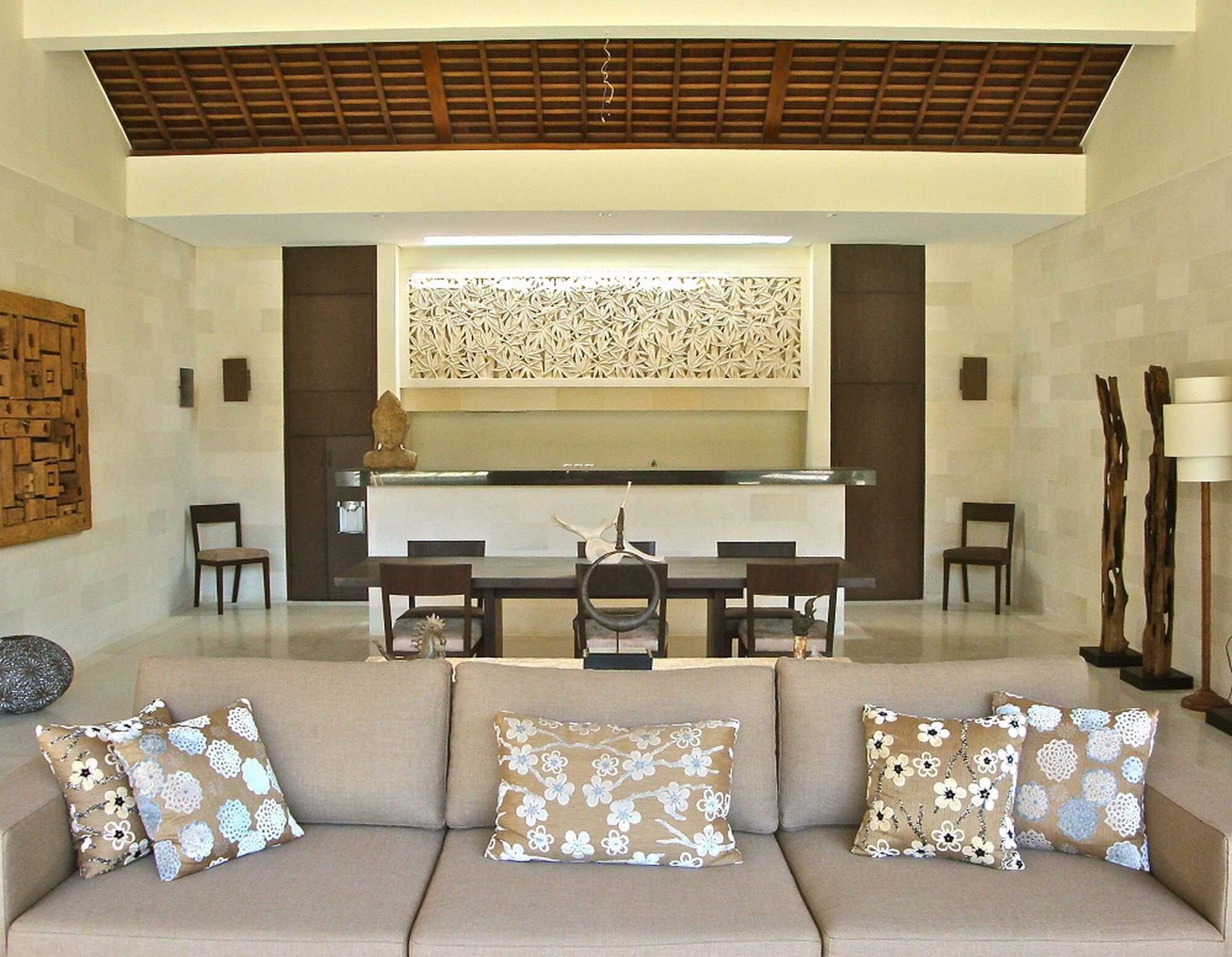 Boutique 2 Bedroom Luxury Villa Located in Eat St, Seminyak;