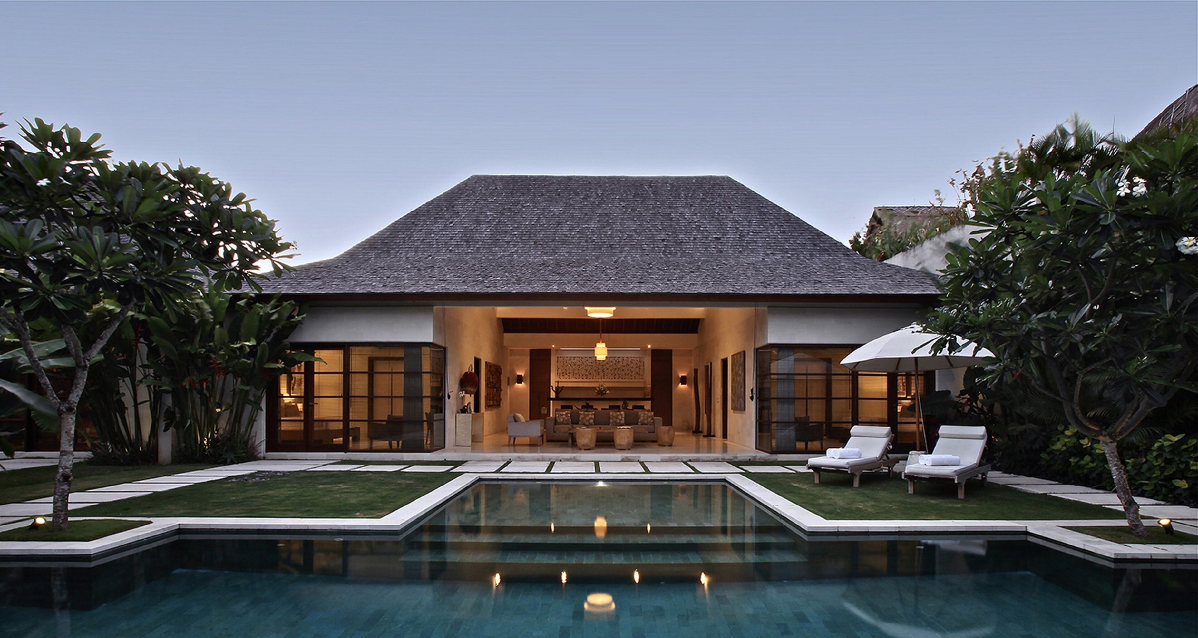 Boutique 2 Bedroom Luxury Villa Located in Eat St, Seminyak;