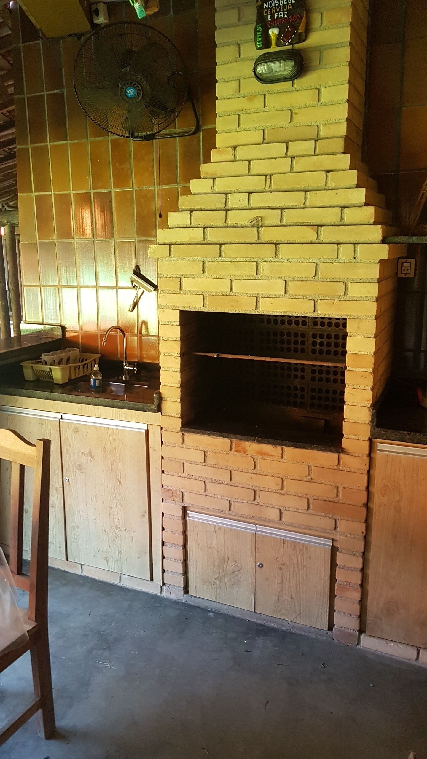 Beach house condominium in front of the sea!