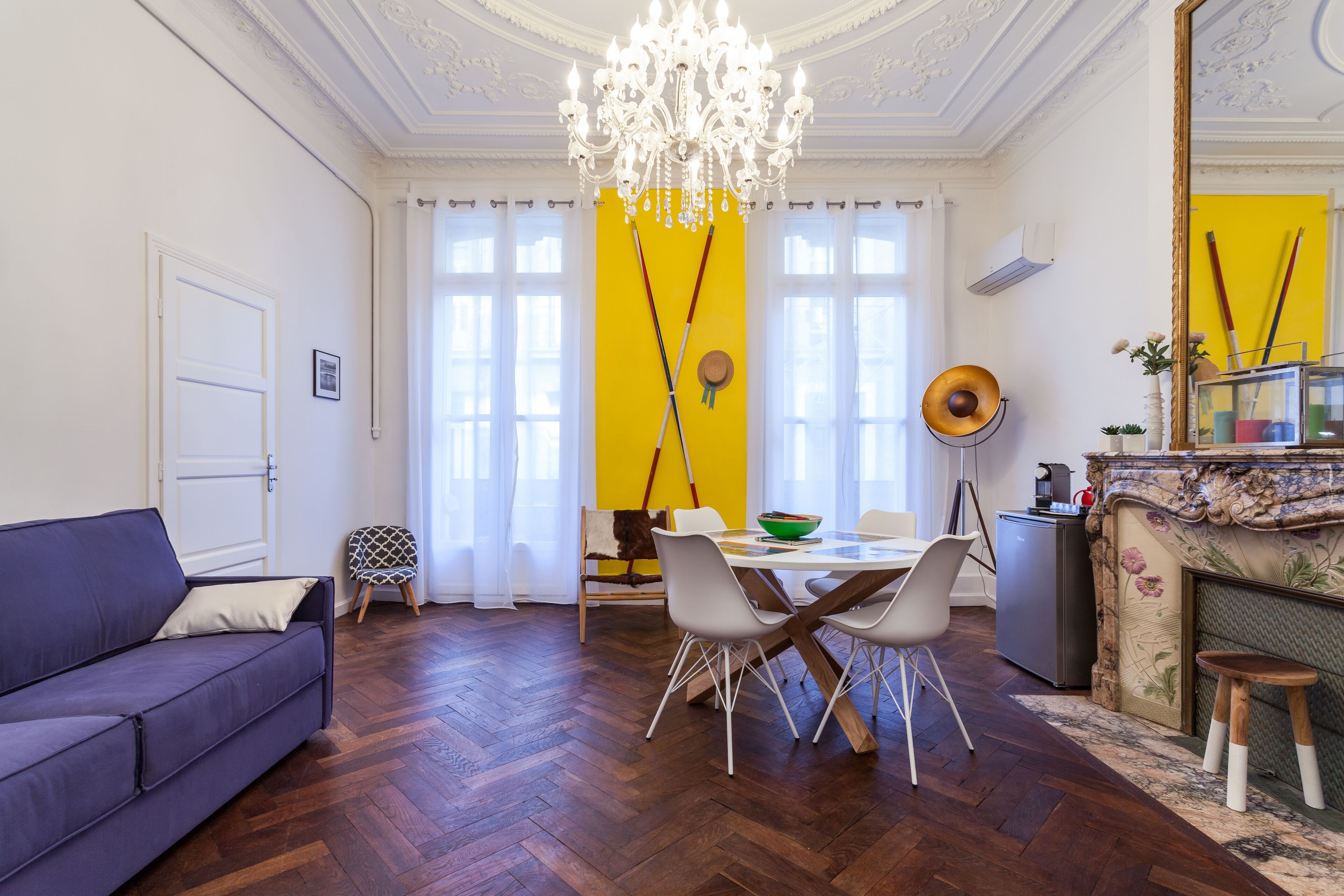 Bright Haussman apartment in the heart of the city - pedestrian street