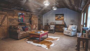 Smart TV, DVD player, books