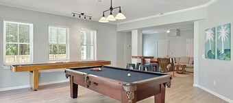 7 BR Prime location! | Downtown IOP | 1 Block To Town & Beach | Pool | Elevator