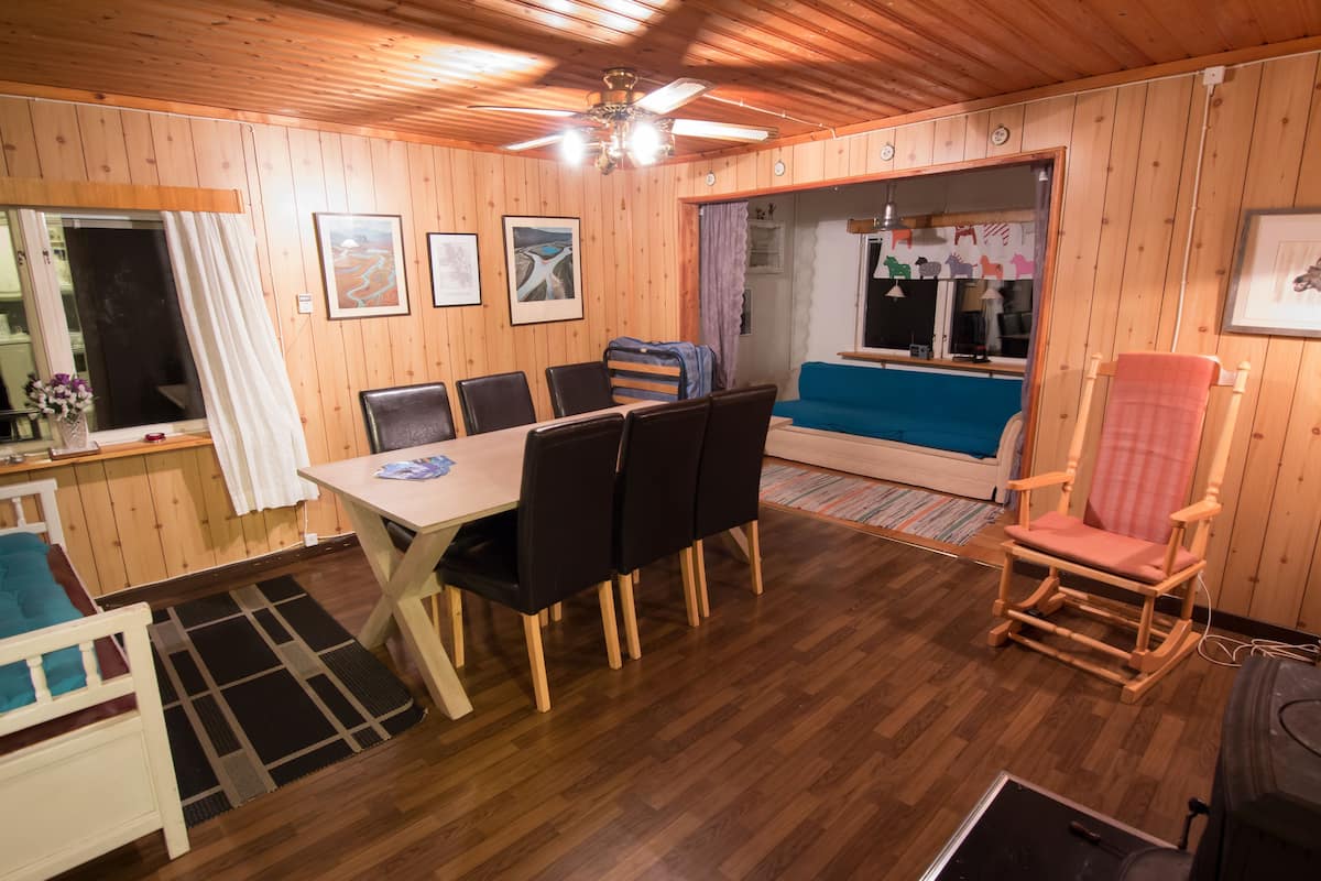 Cabin (Harmony Lodge) | Living room