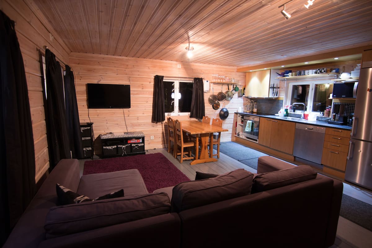 Cabin (Log) | In-room dining