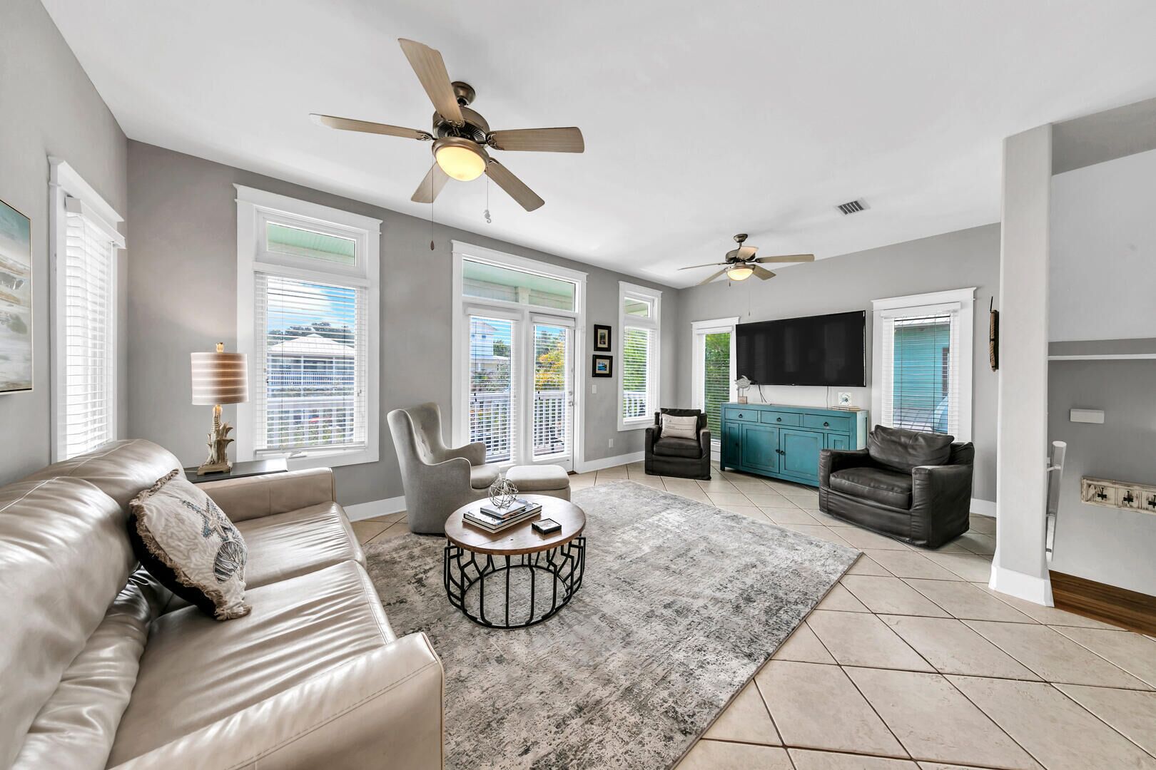 Great pricing, near Seaside!