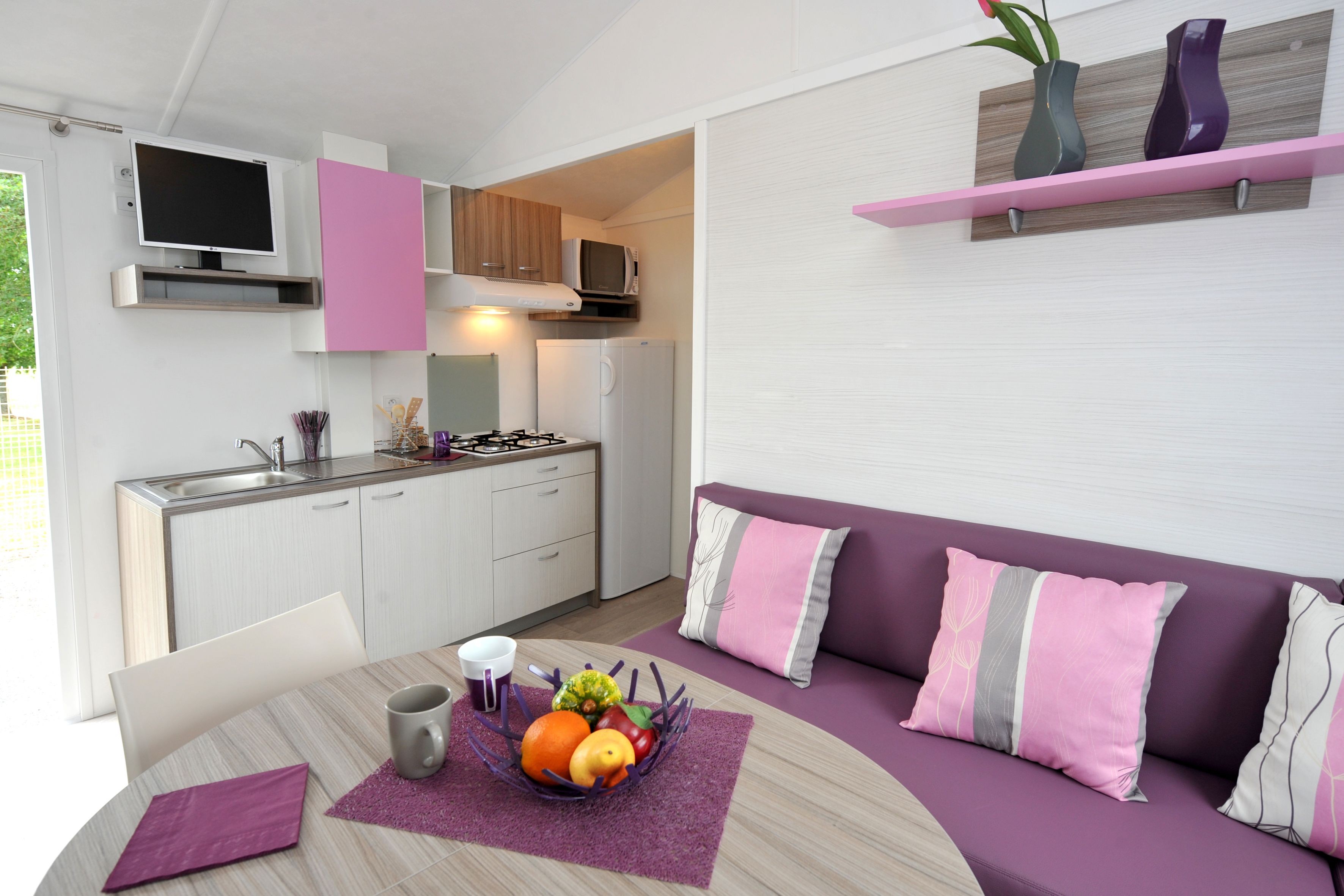 Mobile Home, 2 Bedrooms (Loisirs) | Private kitchen