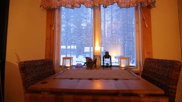 Suite, vista fiume (Lehti Small) | Pasti in camera