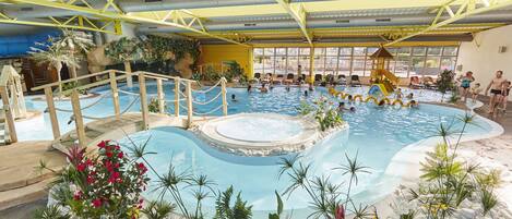 Indoor pool, outdoor pool, sun loungers, lifeguards on site