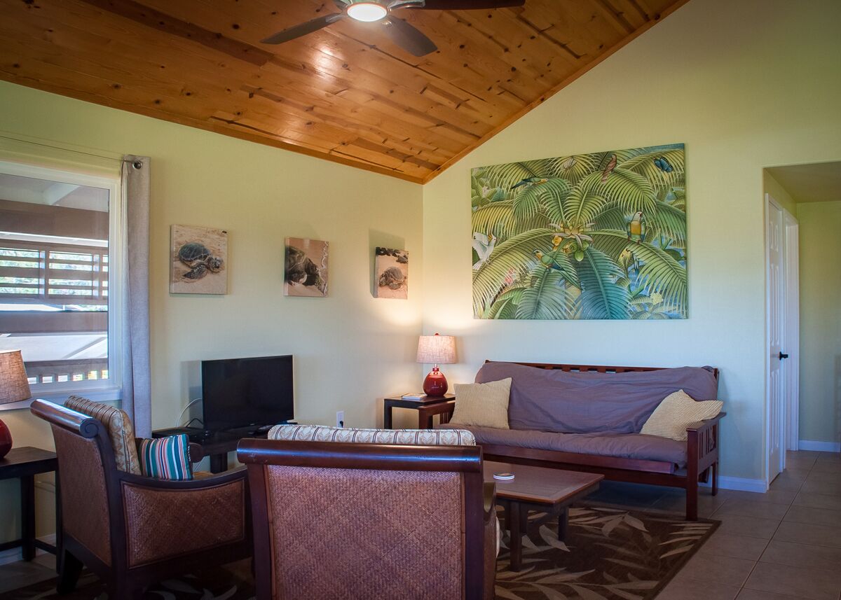 Northshore Pupukea Getaway up the hill from the best beaches on of Oahu