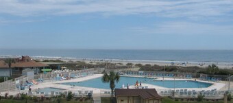 MAR13-29&APR 12-22&:OCEANVIEW3RDFL,2B/2B,50yd toBEACH,POOL,tileshowerELEVATOR