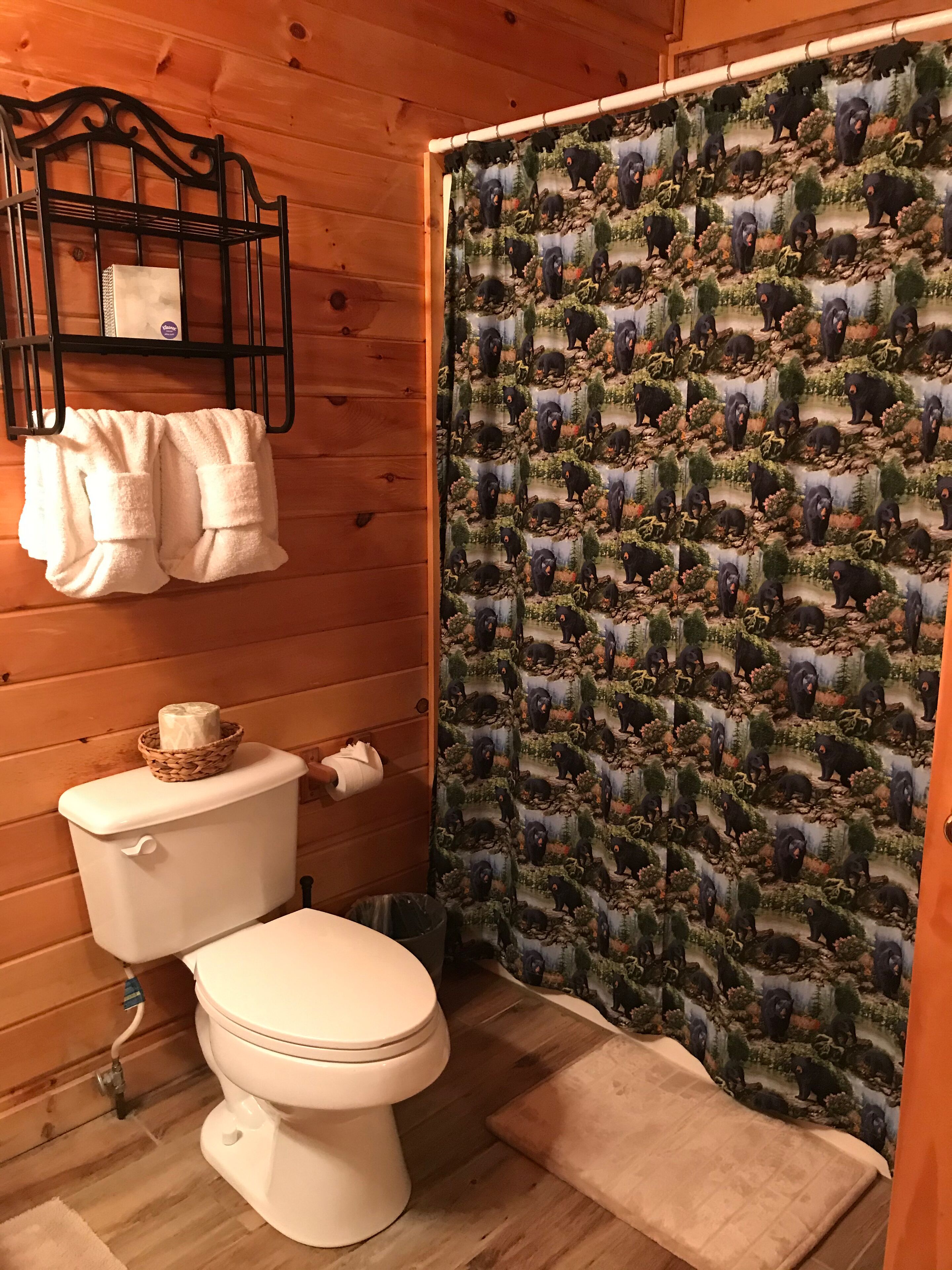 2nd  bathroom 