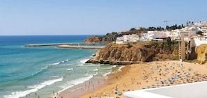 Playa en los alrededores