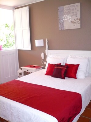 1 bedroom, in-room safe, desk, iron/ironing board - Studio Cannelle - n° 733 Anse des Rochers - Guadeloupe (Saint-François)