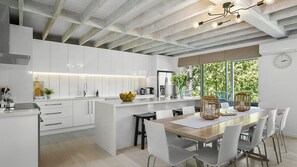 Fridge, microwave, stovetop, dishwasher - Danny Boy Coastal Retreat in Rye (Rye)