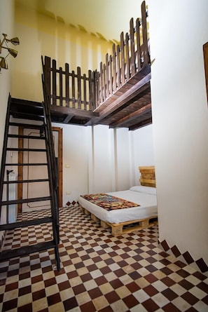 Quadruple Room, Mountain View | Cribs/infant beds, free WiFi, bed sheets - Il Rifugio Pecorella (Alvignano)