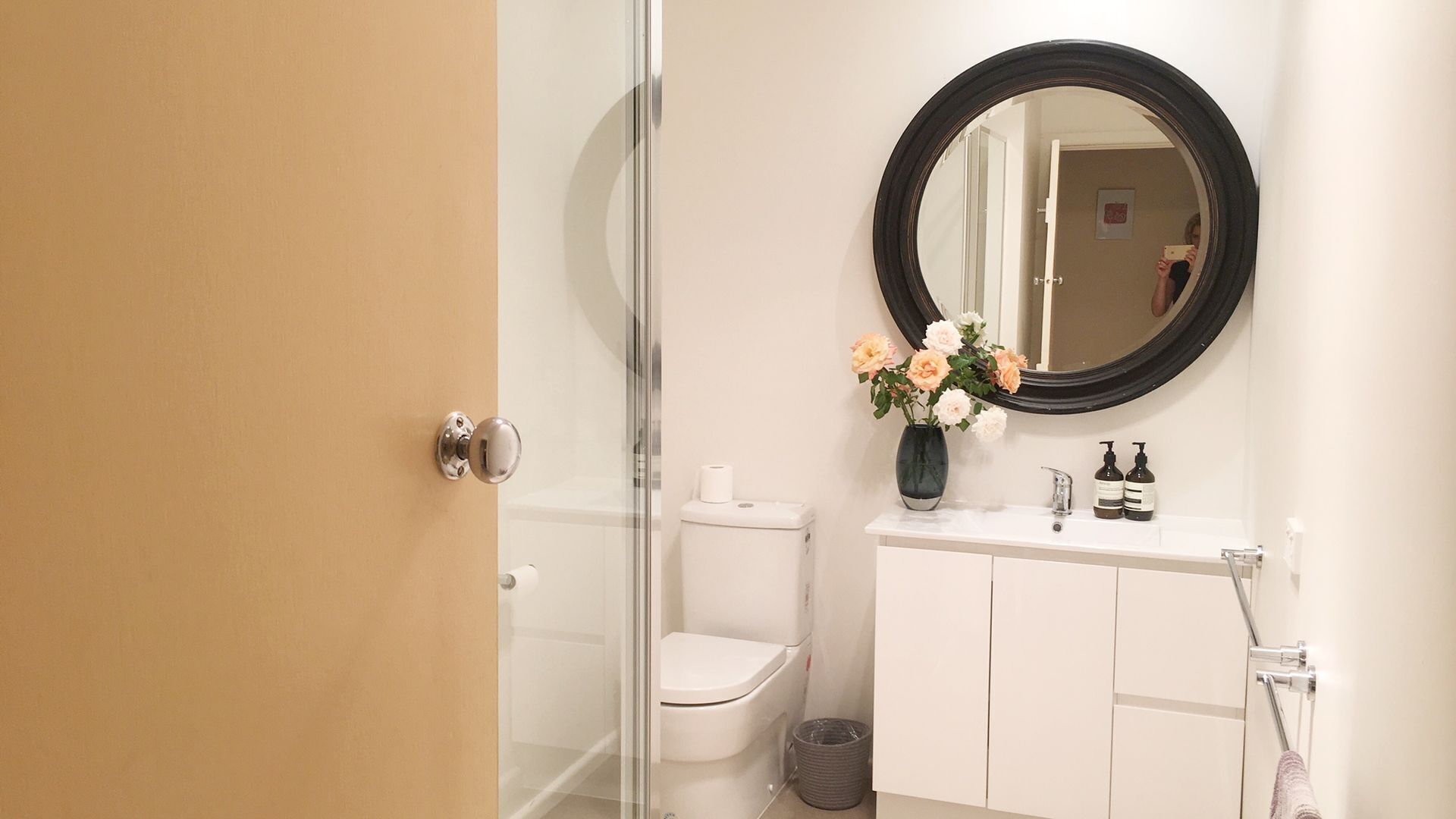 Lome Cottage - farmhouse amongst vines