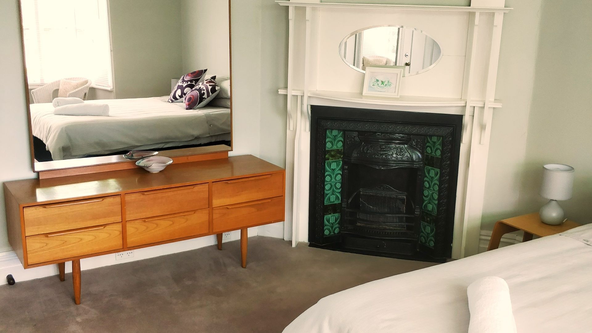 Nessie's House Hobart — image 15