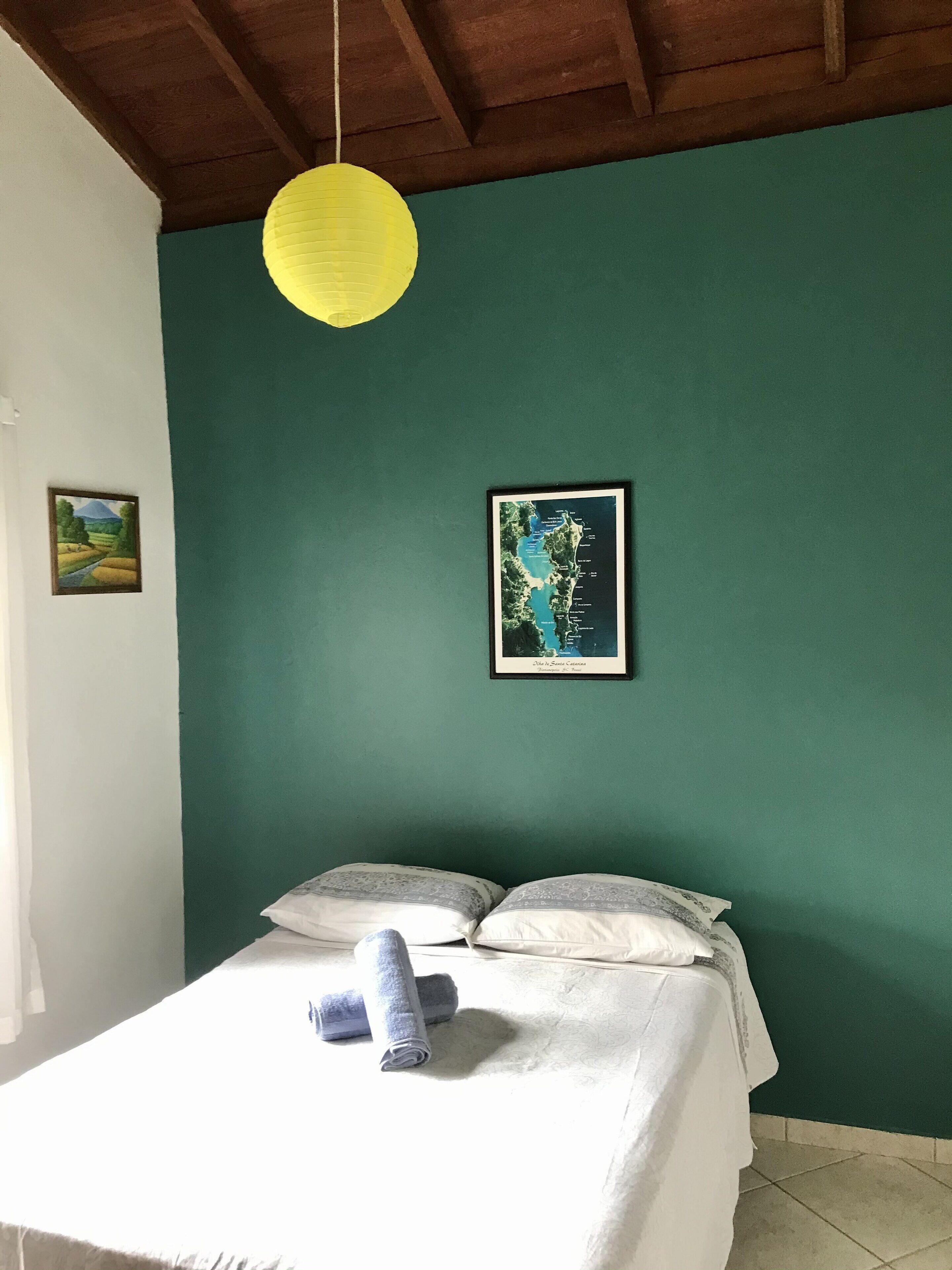 House 2 Sleeps 200 meters from Joaquina beach