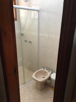 Bathroom - Hostel Casa Verde (Itajai)