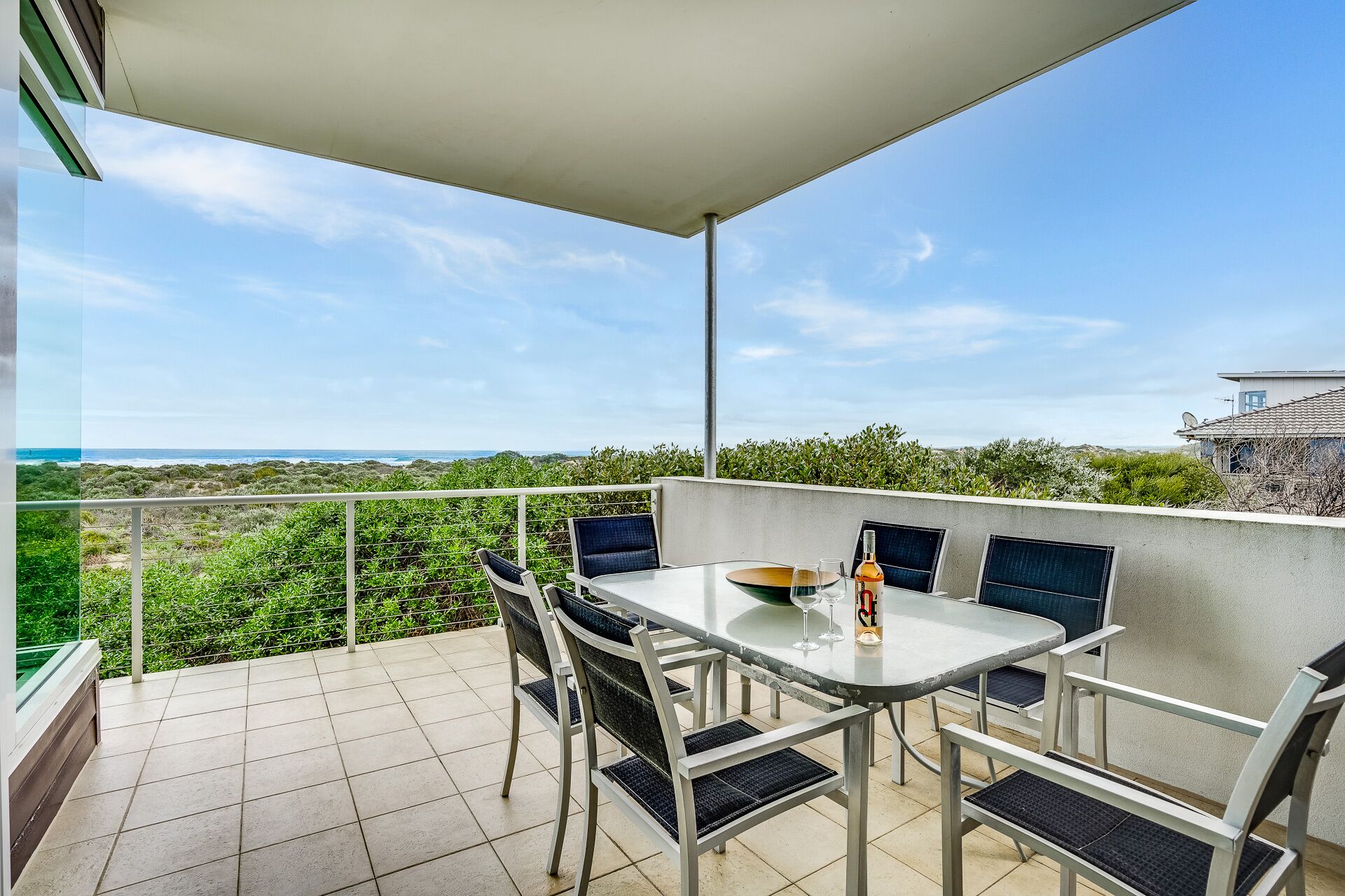 Absolute Luxury Beachfront Middleton — image 11