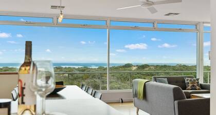 Absolute Luxury Beachfront Middleton