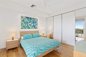 4 dormitorios, tabla de planchar con plancha, wifi gratis