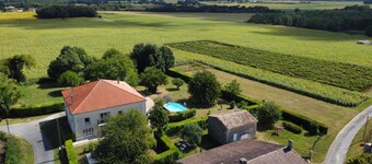 Large luxury Villa located in beautiful countryside close to shops