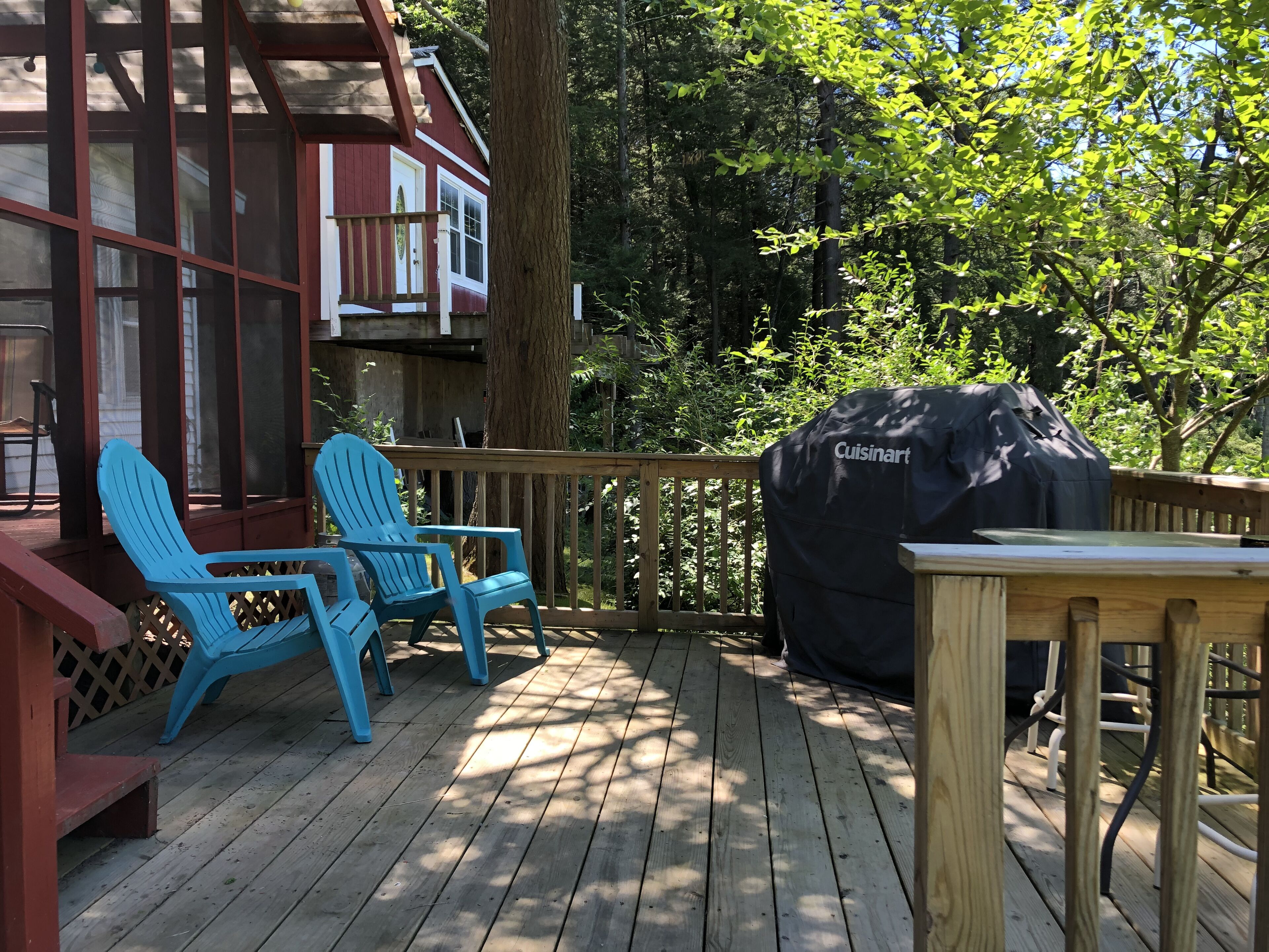Deck with grill