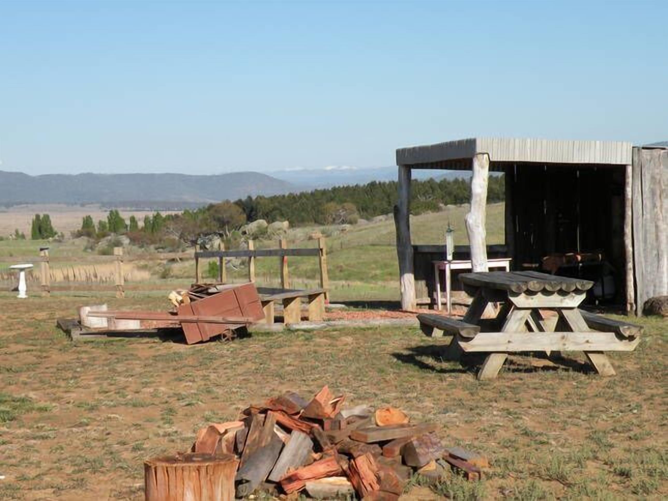 Lachney Cottage Dalgety - Snowy Mountains Holiday Accommodation — image 7