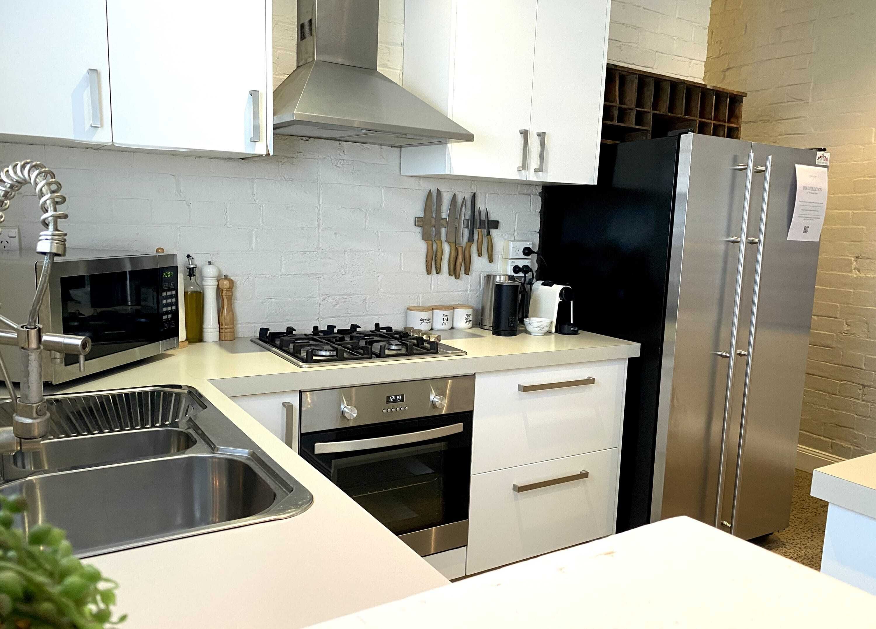 The Edward Townhouse 157 | Steps to Town