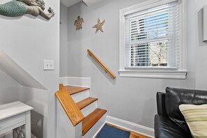 Interior - *3rd to Beach*Beautiful*Clean*Victorian, *Across VETERANS Prk*Beach Haven (beach haven)